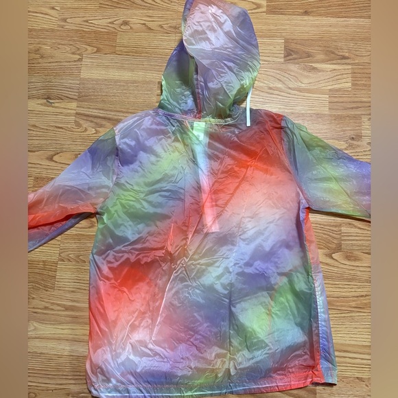 Victoria Sport Rainbow Multi-Color Windbreaker Pullover Womens Size Medium - Picture 3 of 3